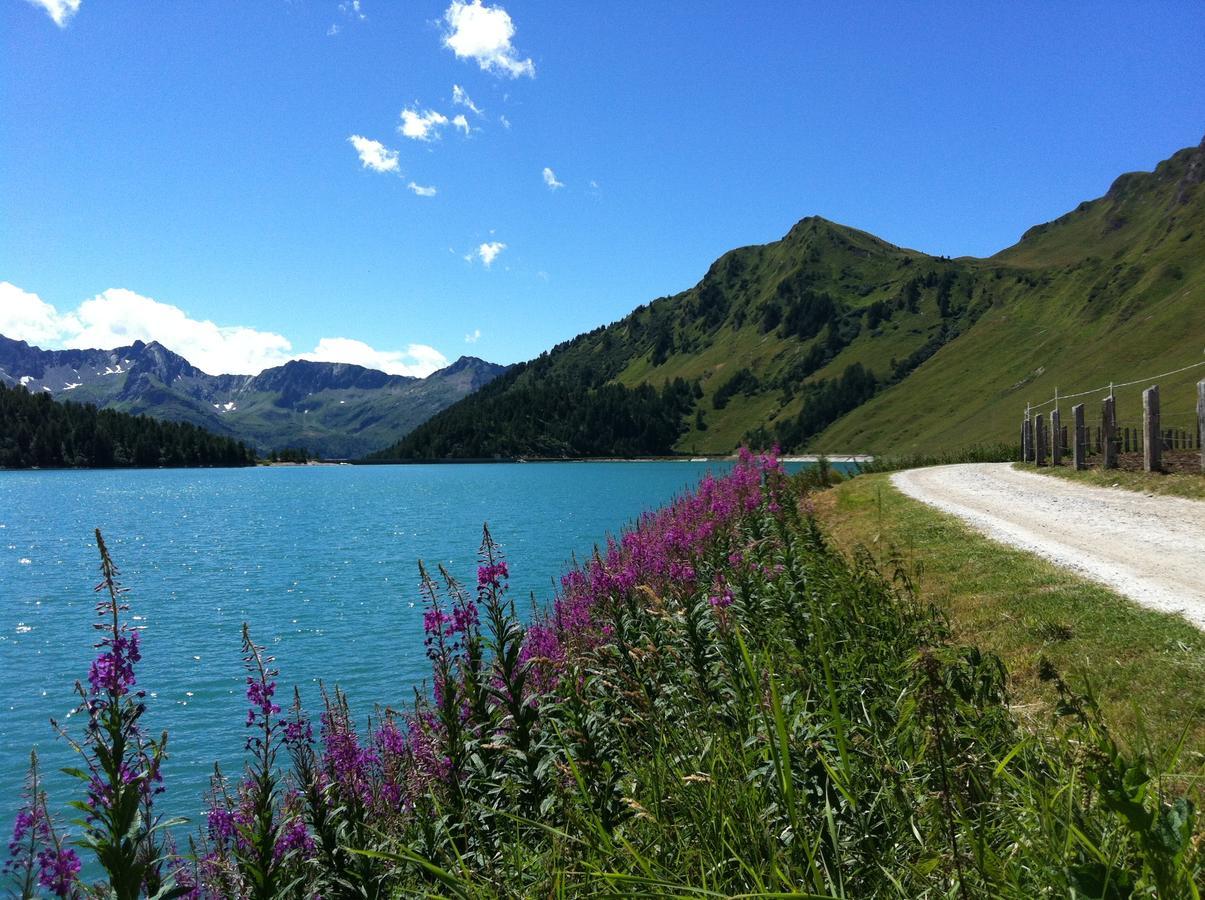 B&B Gottardo アイロロ エクステリア 写真